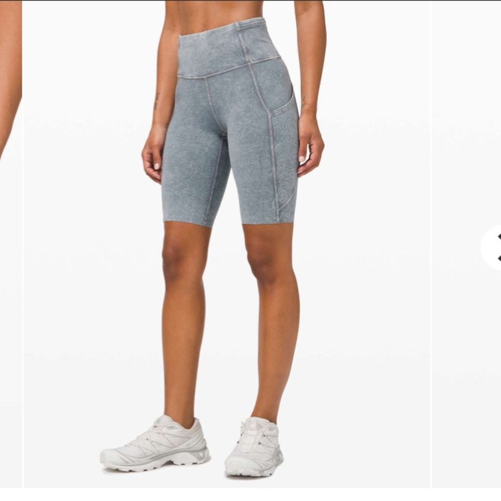 Lululemon Fast and Free Short 10" *Ice Dye Ice Wash Asphalt Grey SIZE 2